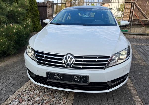 Volkswagen CC cena 55880 przebieg: 164000, rok produkcji 2015 z Węgliniec małe 407